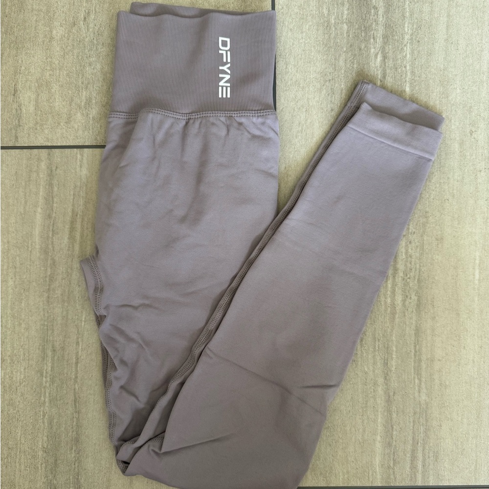 Dfyne Dynamic Leggings